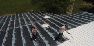 How to Find the Right Commercial Roofing Contractor